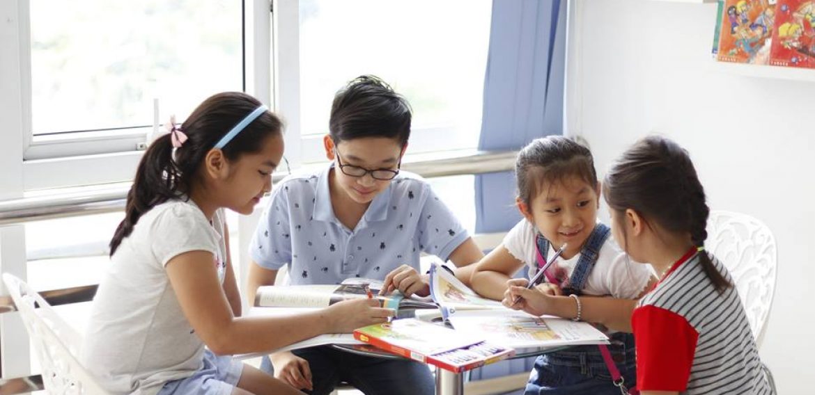 BÍ KÍP HỌC TIẾNG ANH – TỰ TIN GIAO TIẾP KHÔNG KHÓ